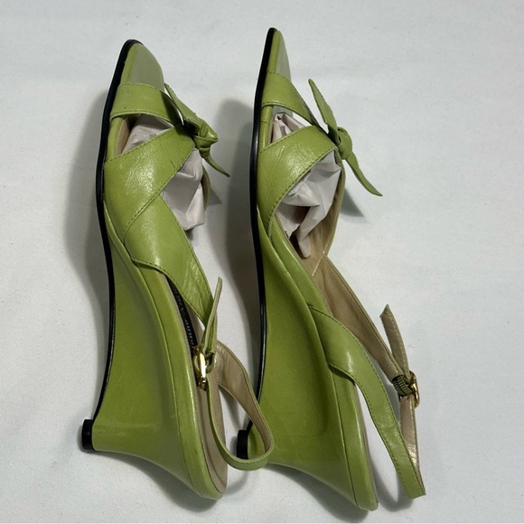 Etienne Aigner Lime Green Wedge Heel Sandals Size 7 Vintage - Picture 4 of 14